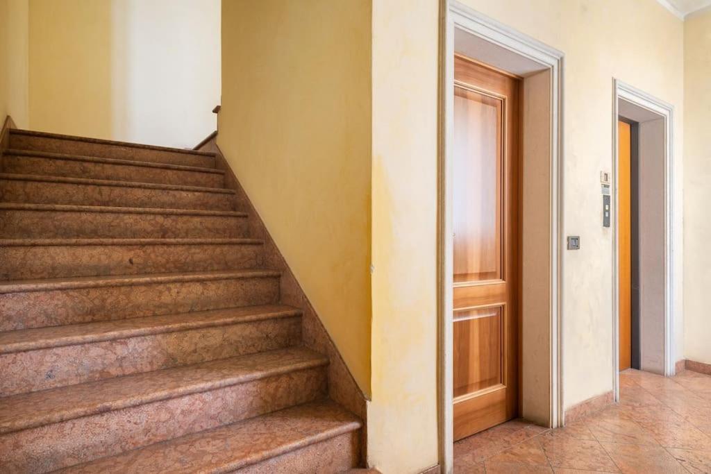 Duomo Apartment Brescia Bagian luar foto